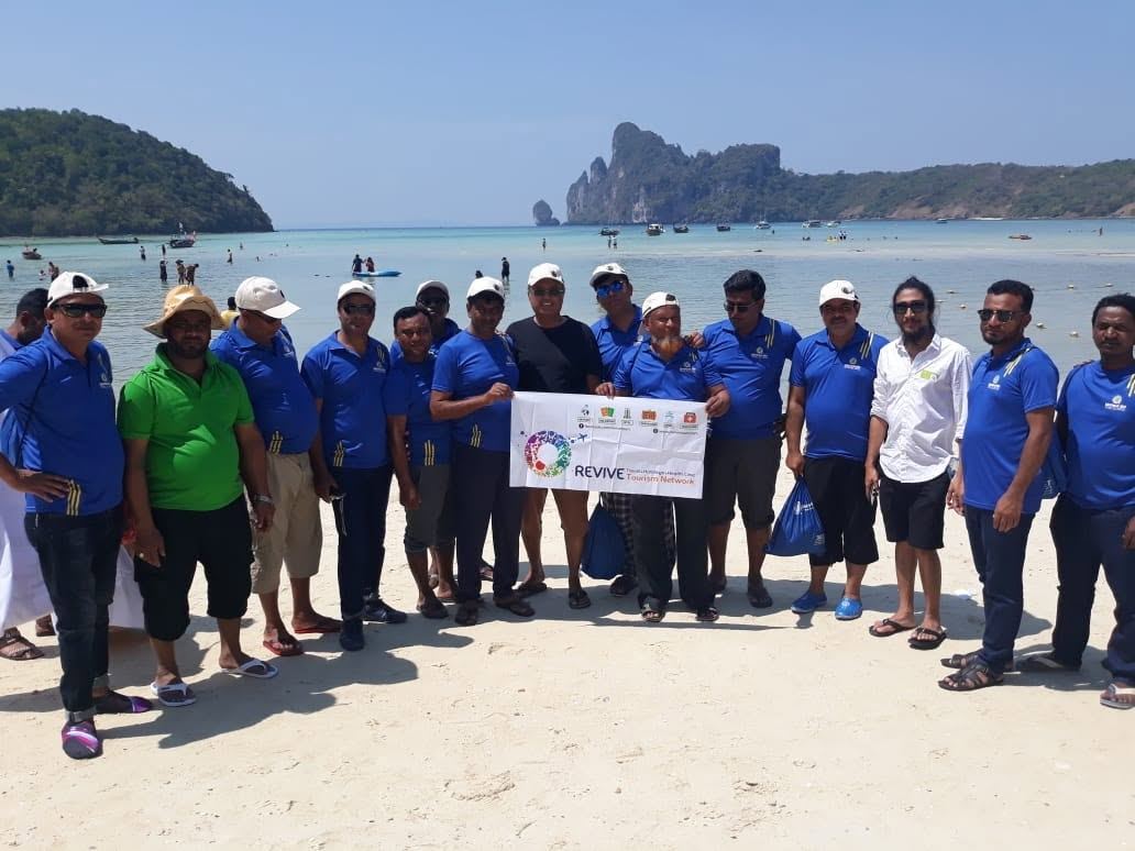 Groups travel experience